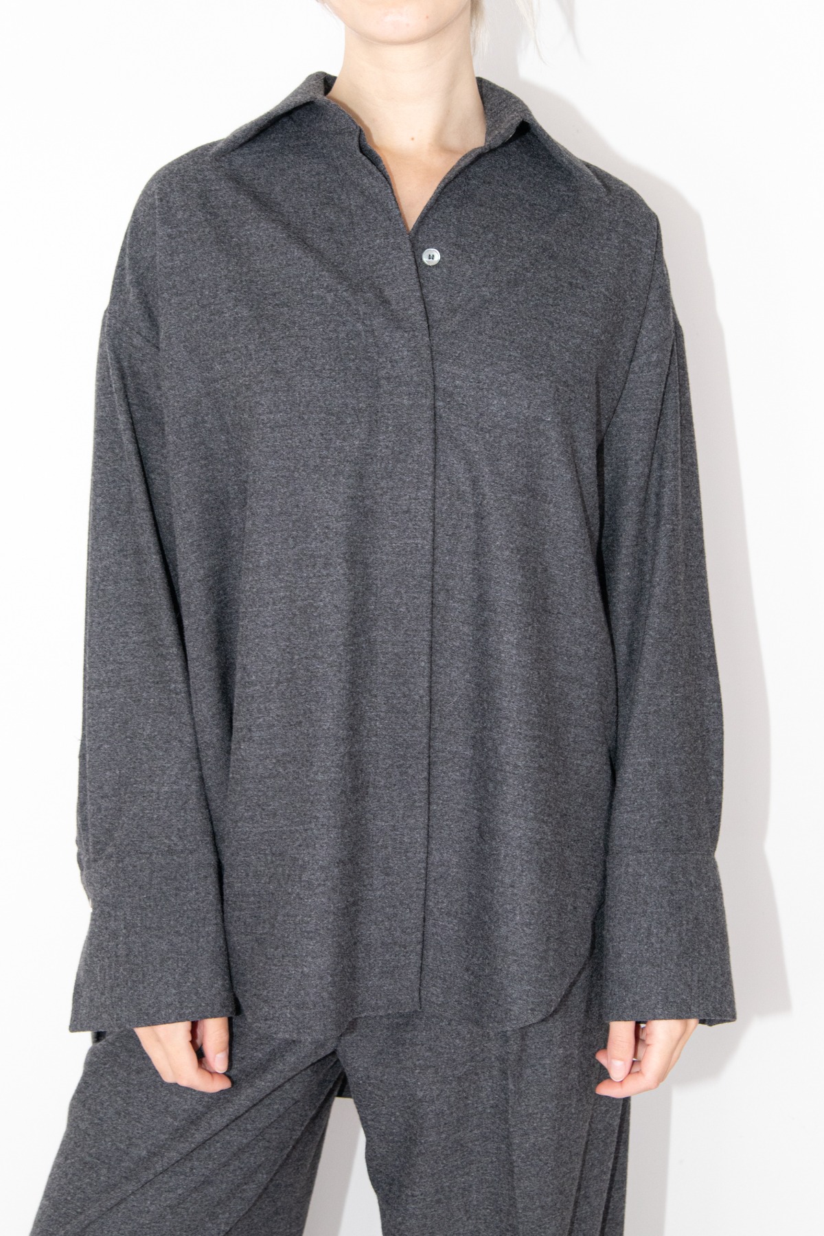 Seidensticker "The Grace" Oversized Bluse in Dunkelgrau