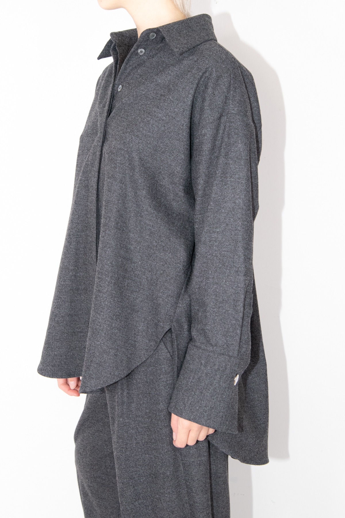 Seidensticker "The Grace" Oversized Bluse in Dunkelgrau