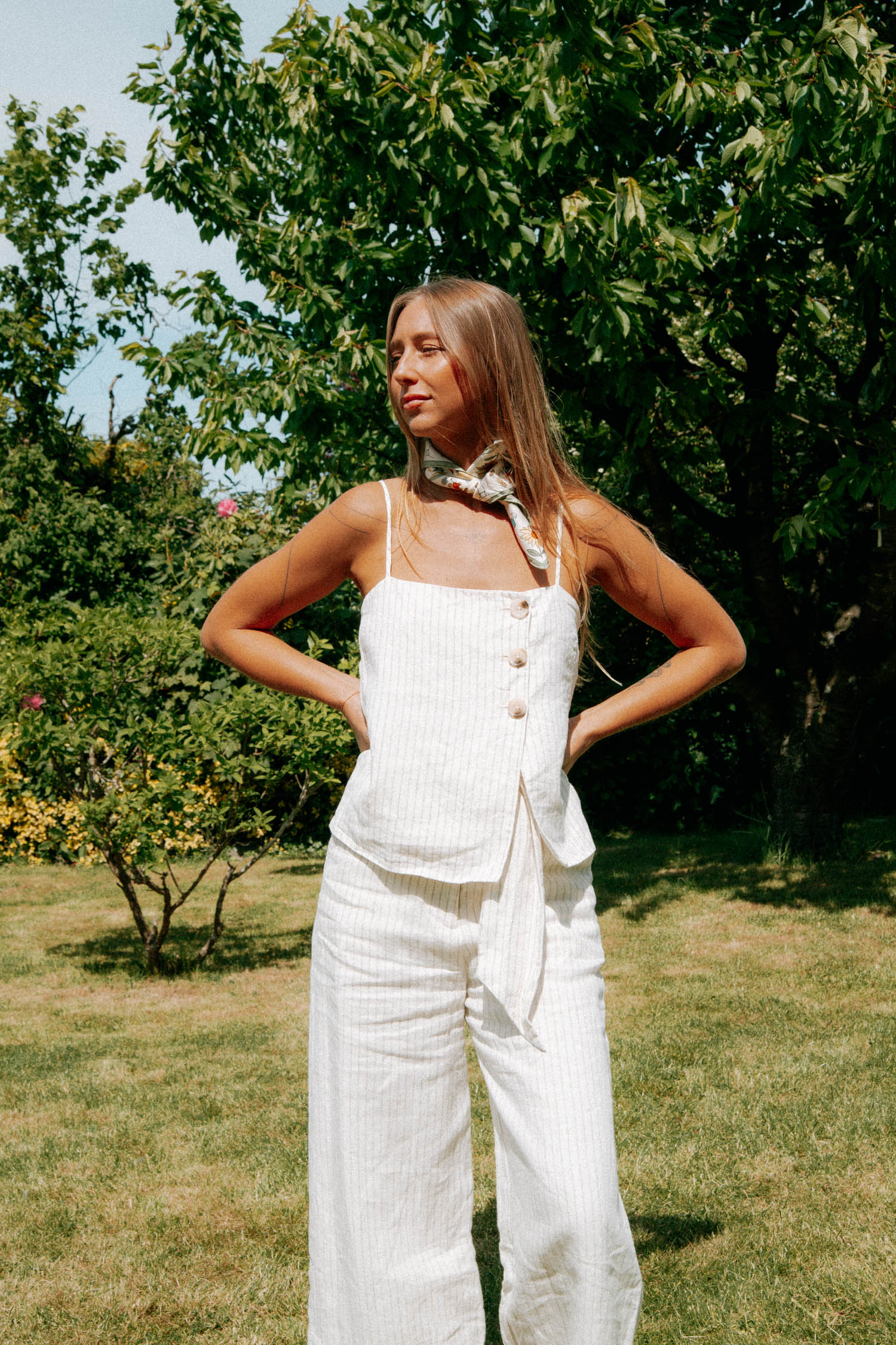 Shona Joy Set aus Top und Hose mit Streifen in Weiß