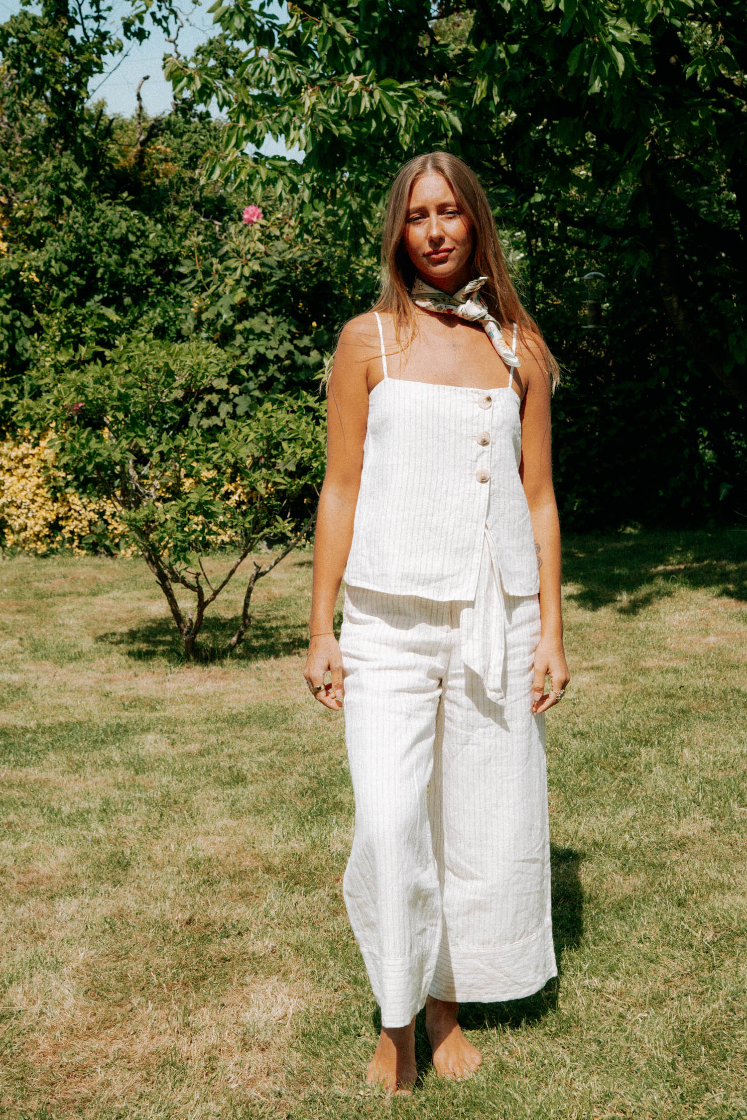 Shona Joy Set aus Top und Hose mit Streifen in Weiß