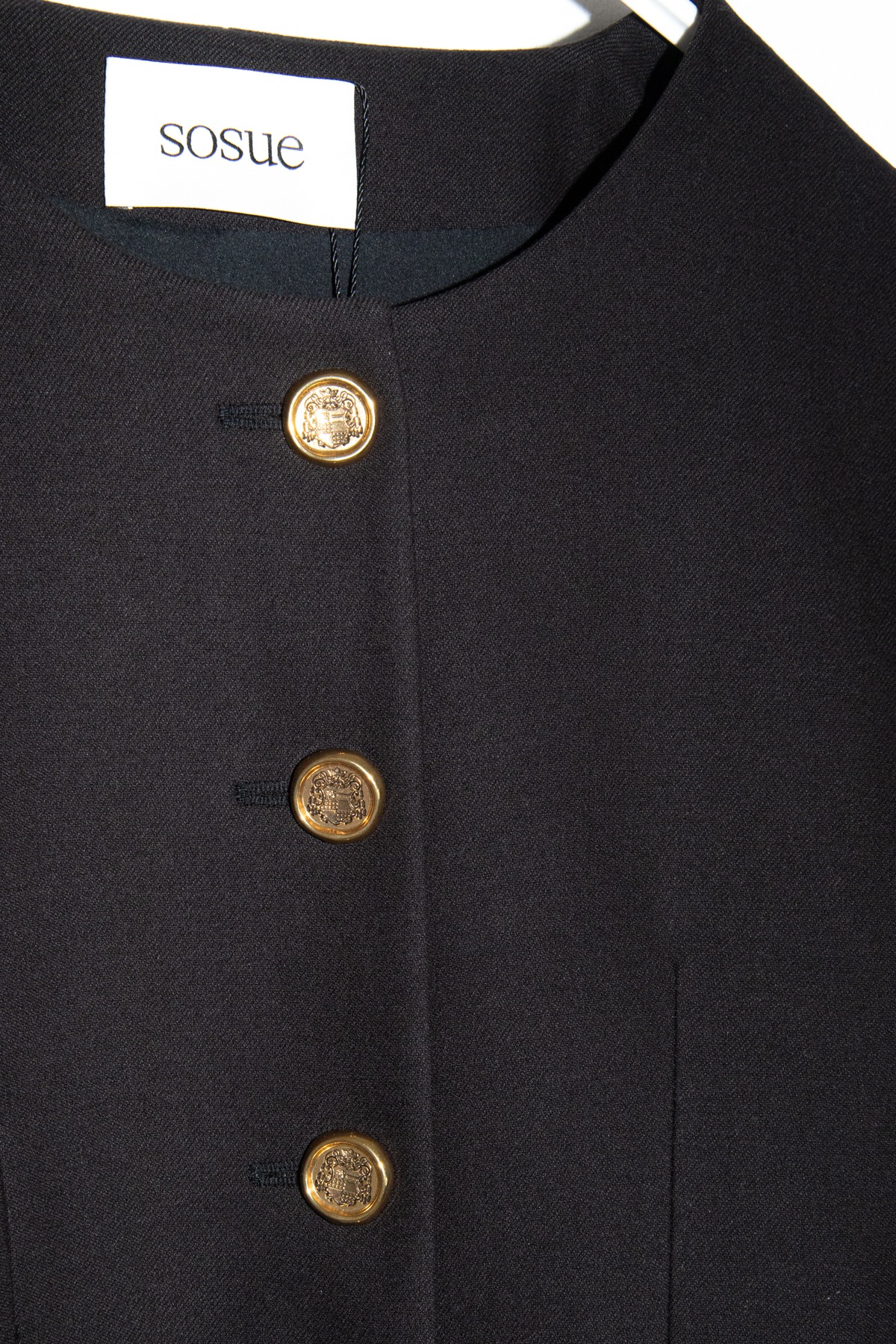 SOSUE Jacke "Yves" in Schwarz und Gold