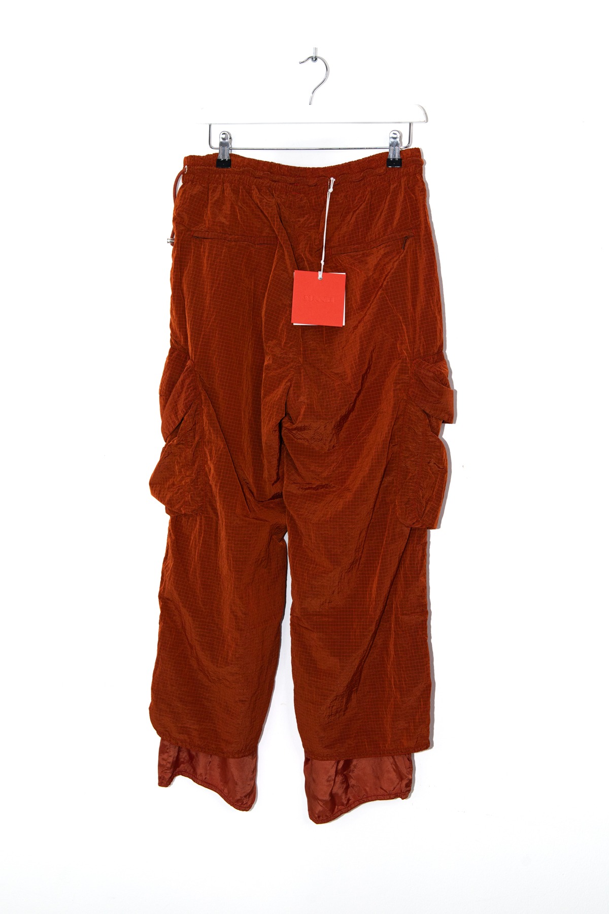 Sunnei Cargohose in Orange