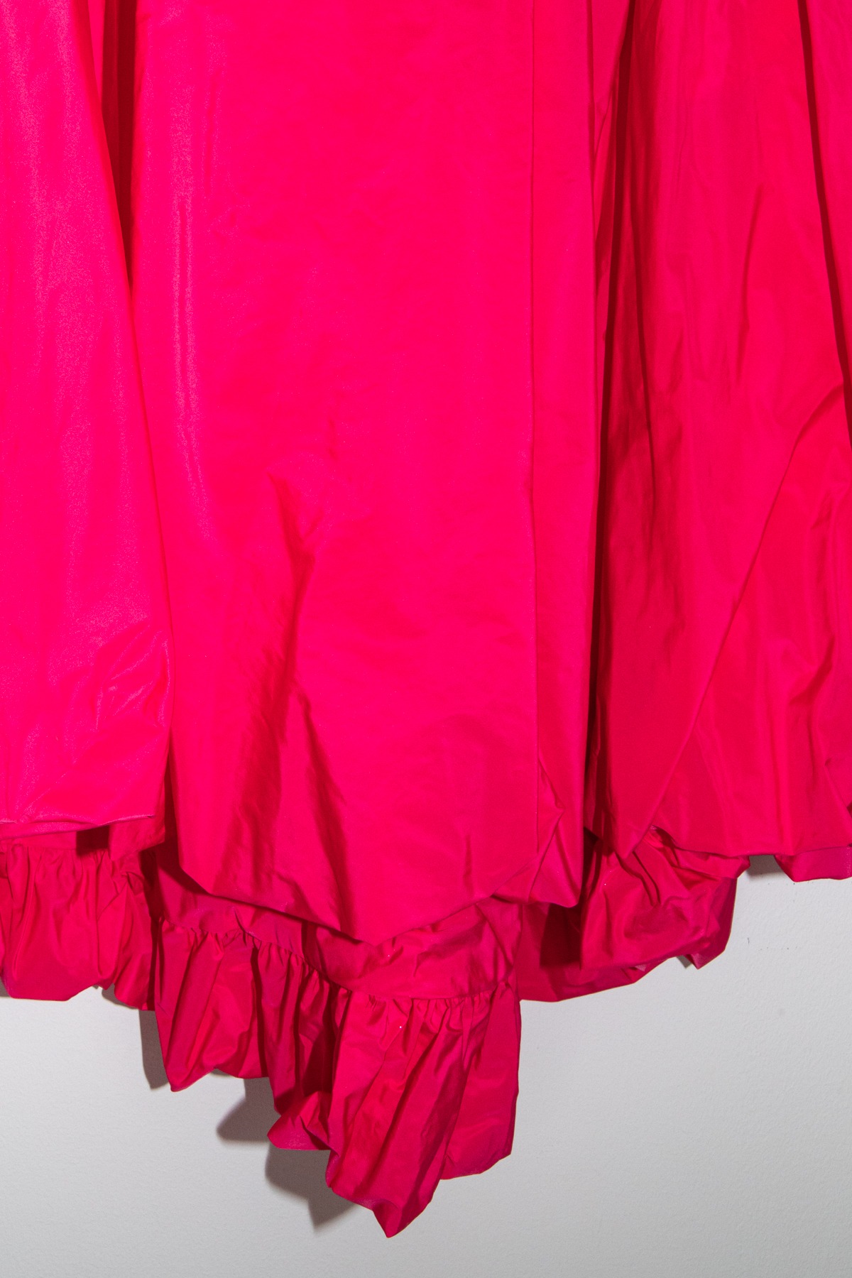 Talbot Runhof Midirock mit Ballonsaum in Pink
