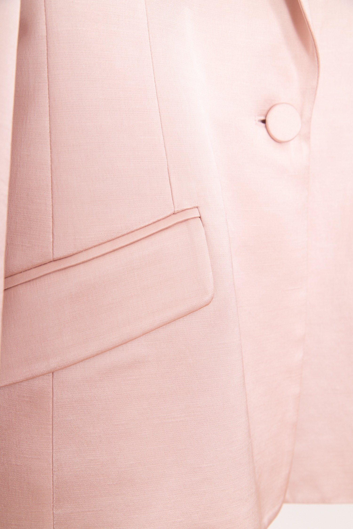 The Andamane "Bianca" Blazer in Rosa