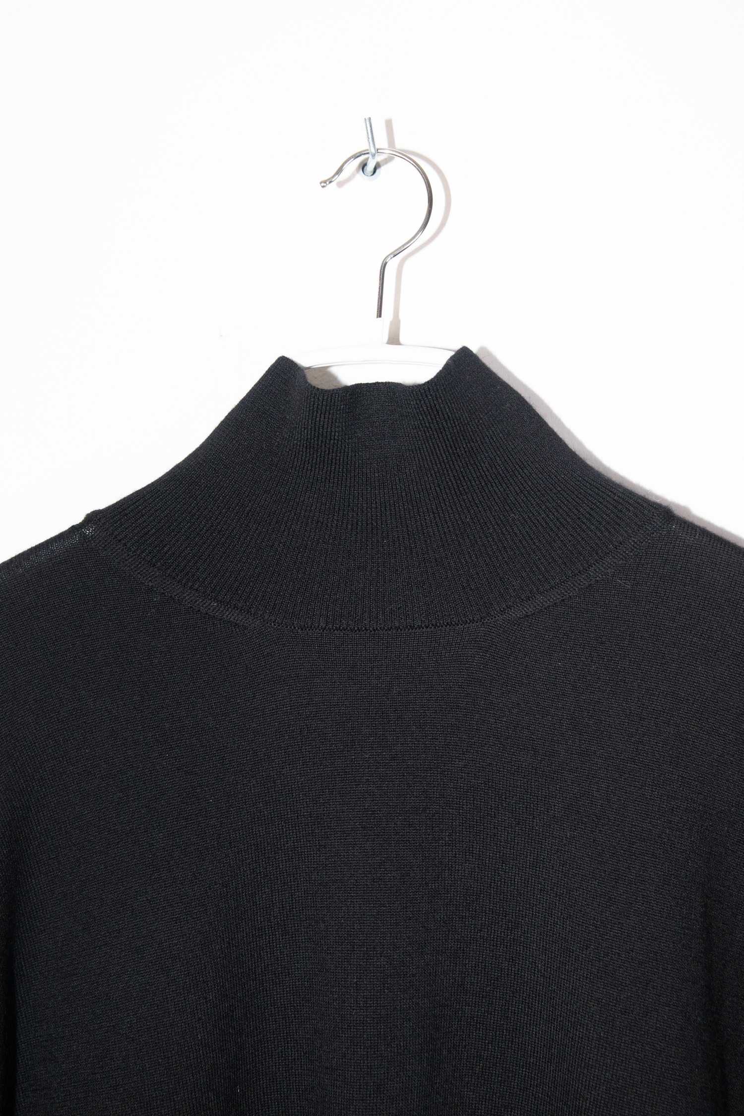 The Row "Carlus" Pullover in Schwarz