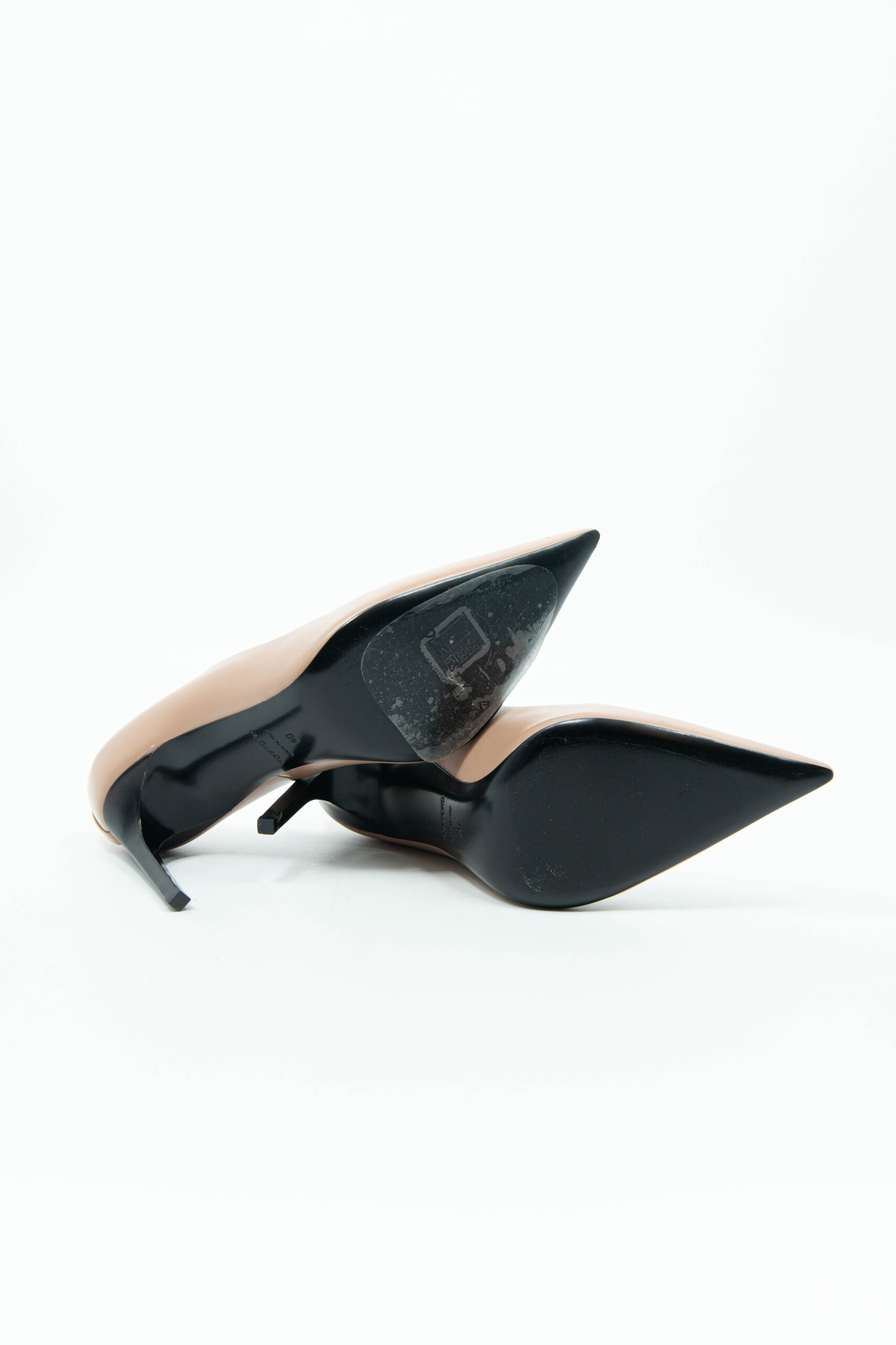 Tom Ford Pumps aus Leder in Altrosa und Schwarz