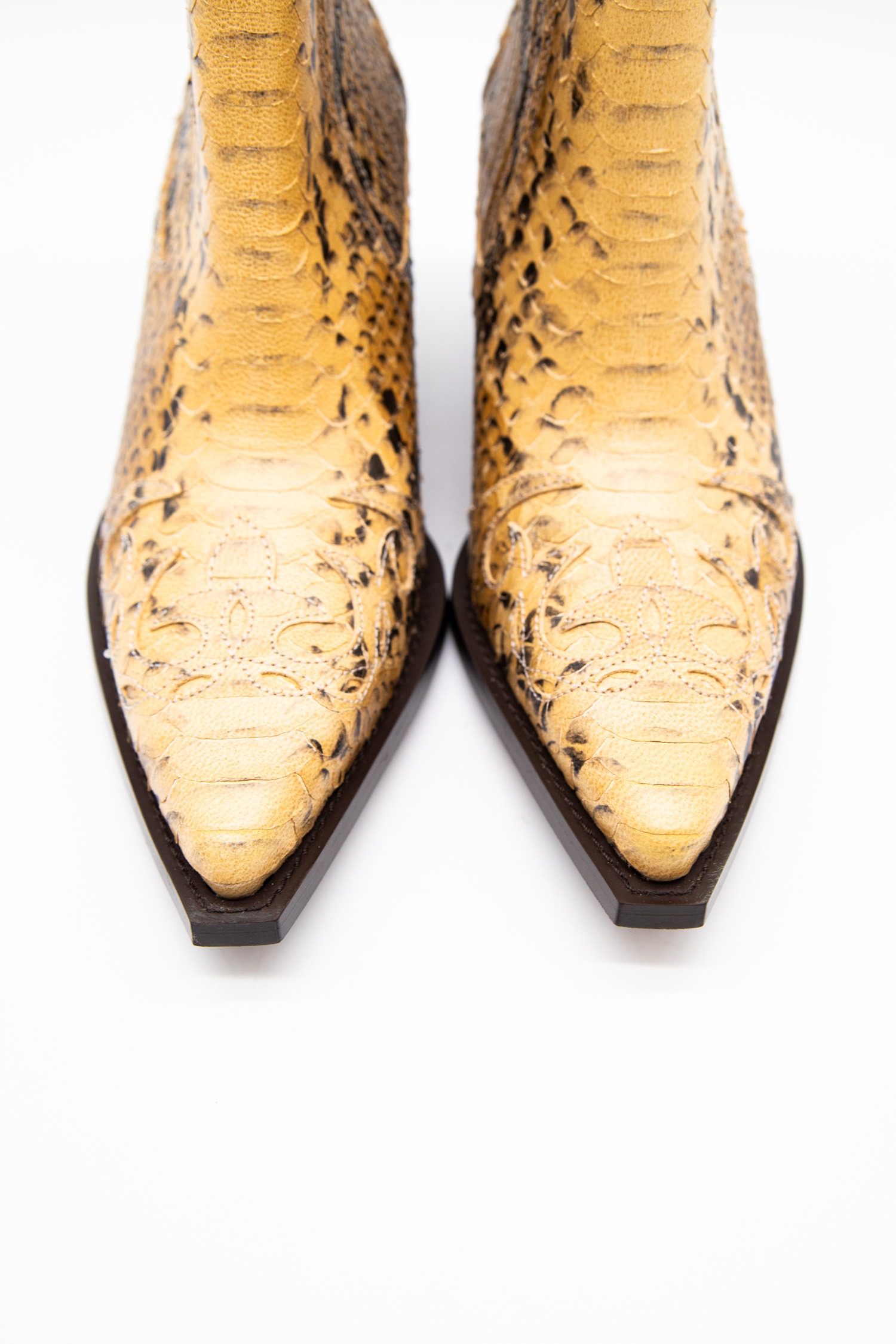 Toral Stiefelette im Schlangen-Print in Vanille