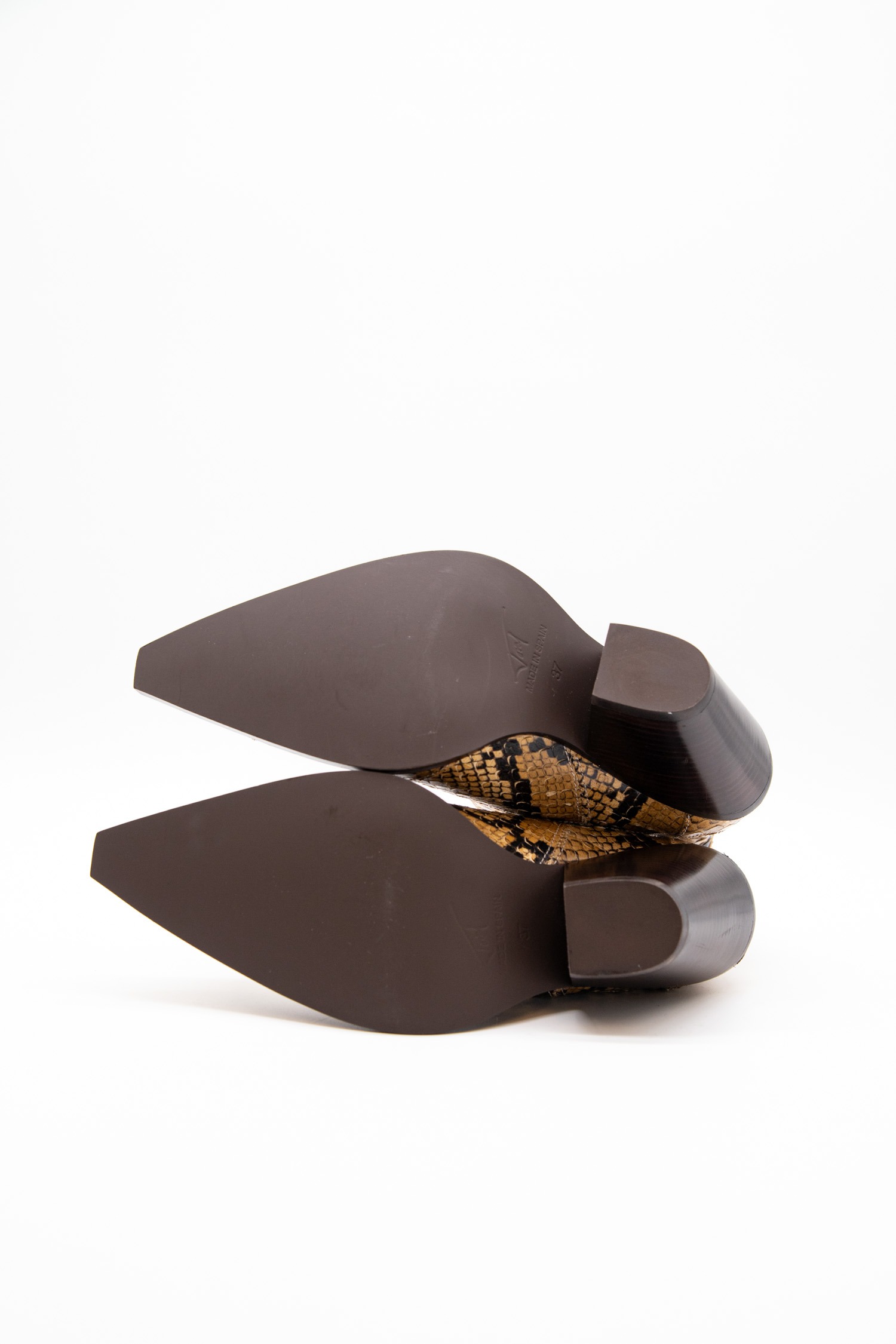 Toral Stiefelette im Schlangen-Print in Vanille