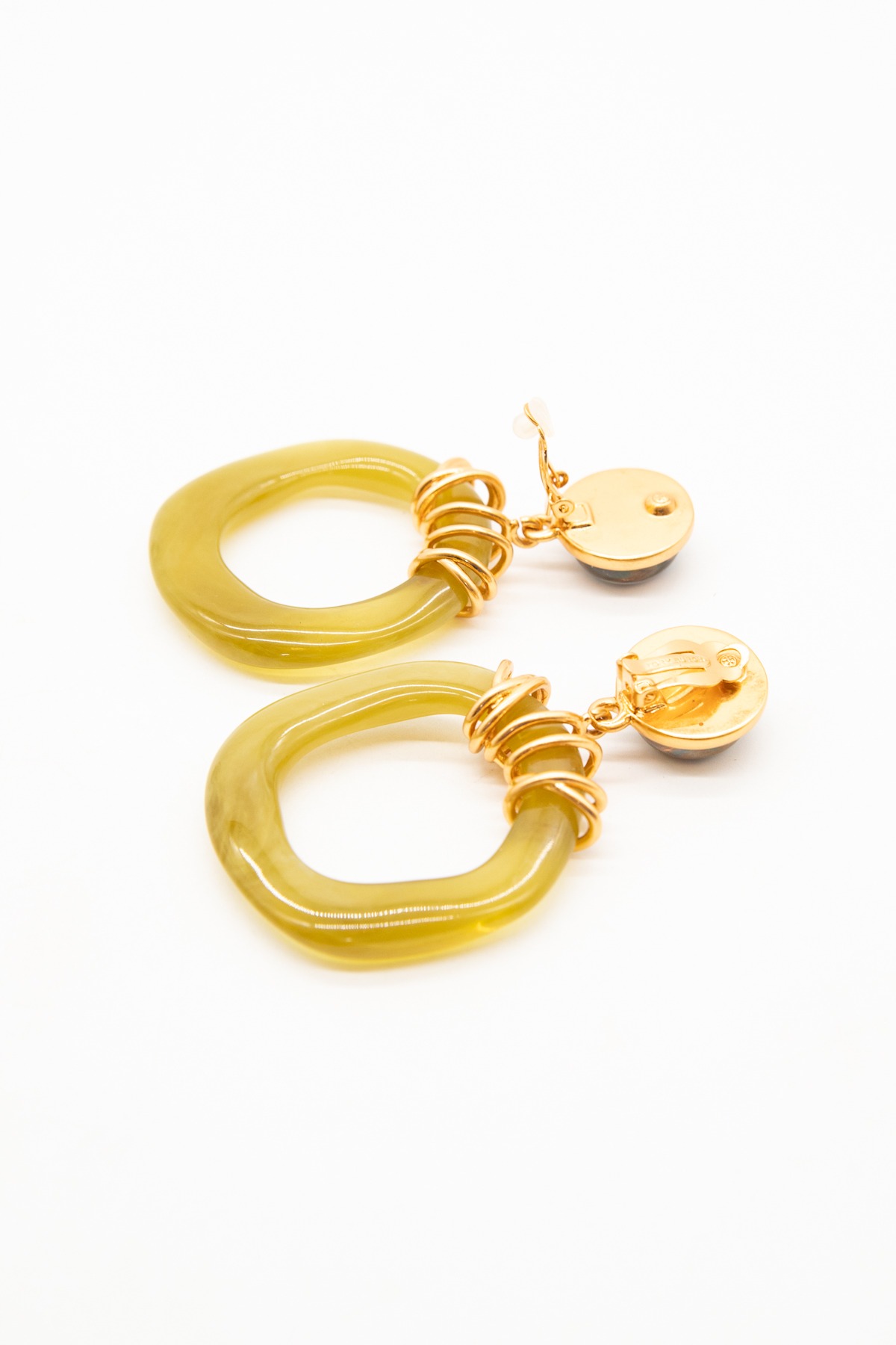 Tory Burch Ohrclips in Gold, Oliv und Blau