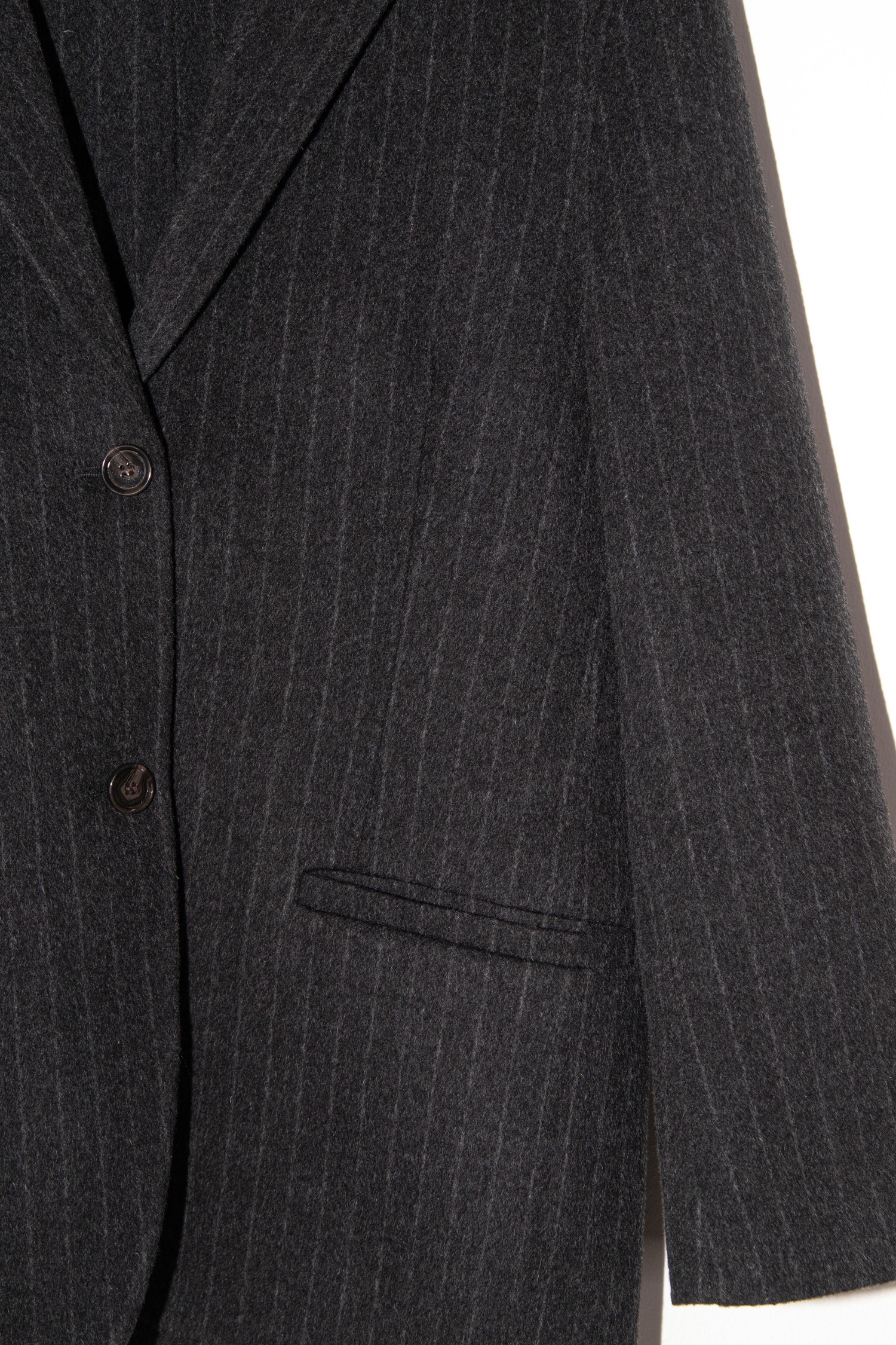 Toteme Blazer mit Kreidestreifen in Anthrazit
