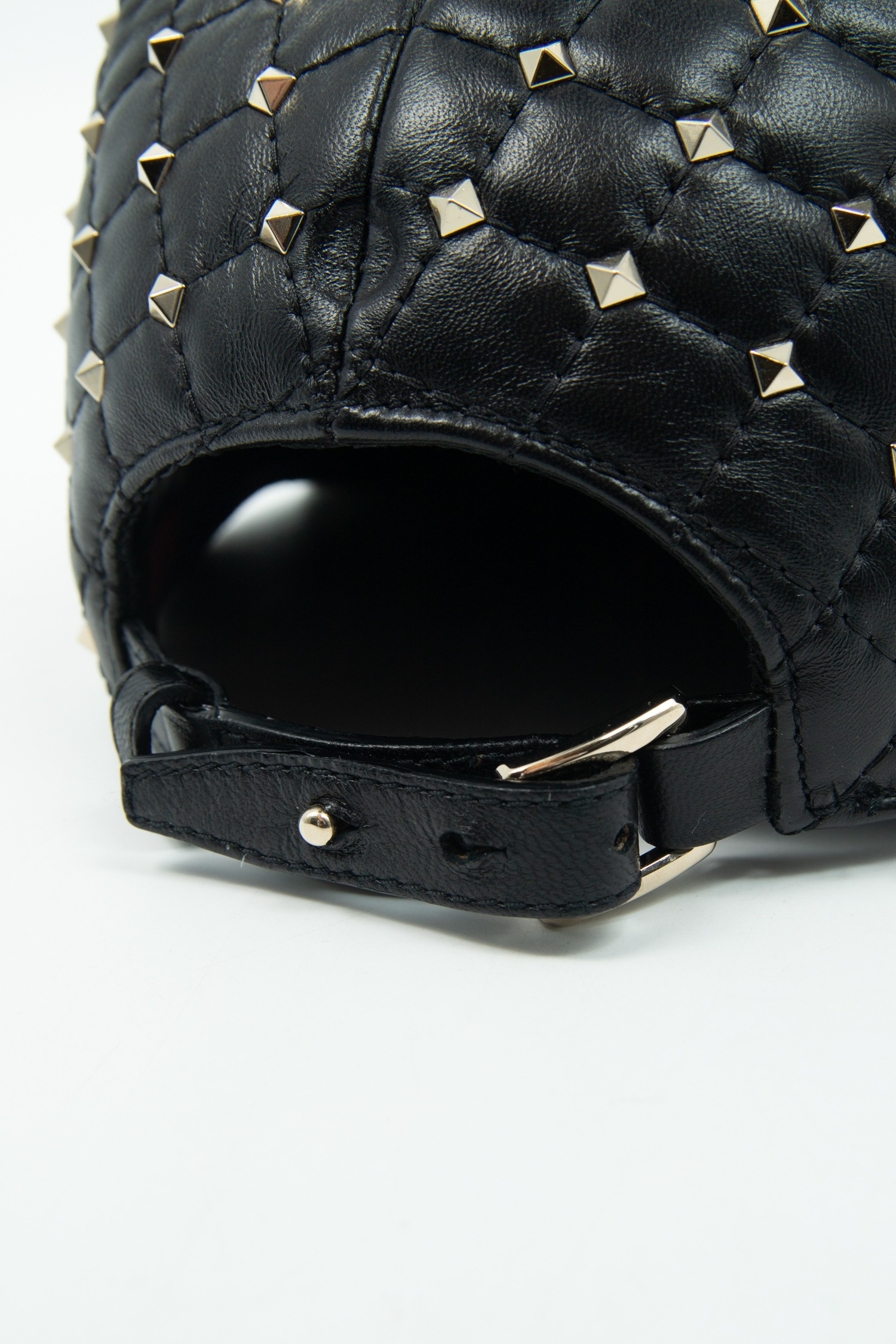 Valentino "Outdoor Crochet" Sneaker in Schwarz und Grau