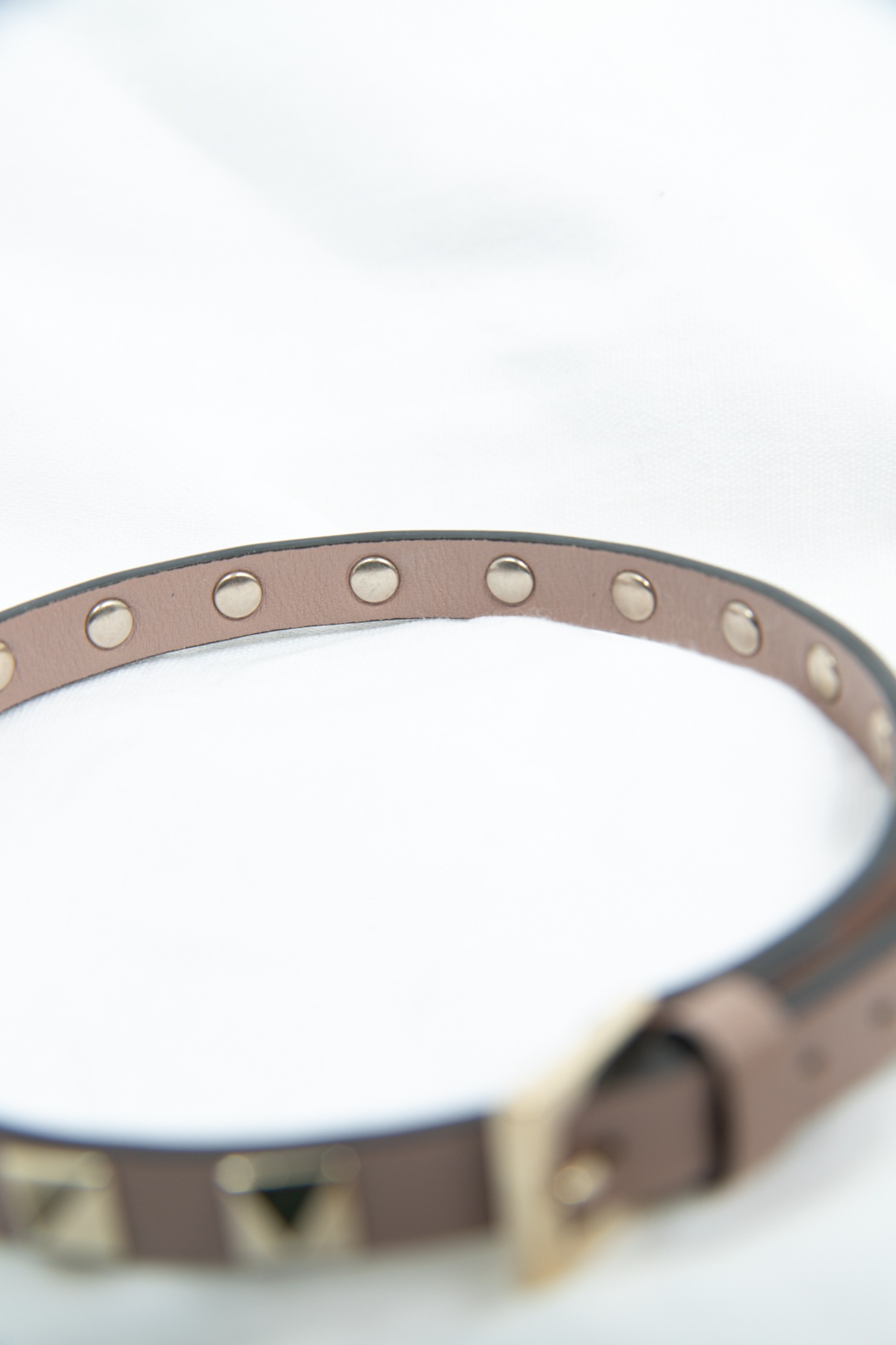 Valentino "Rockstud Double-Strap" Wickelarmband in Rosa und Gold