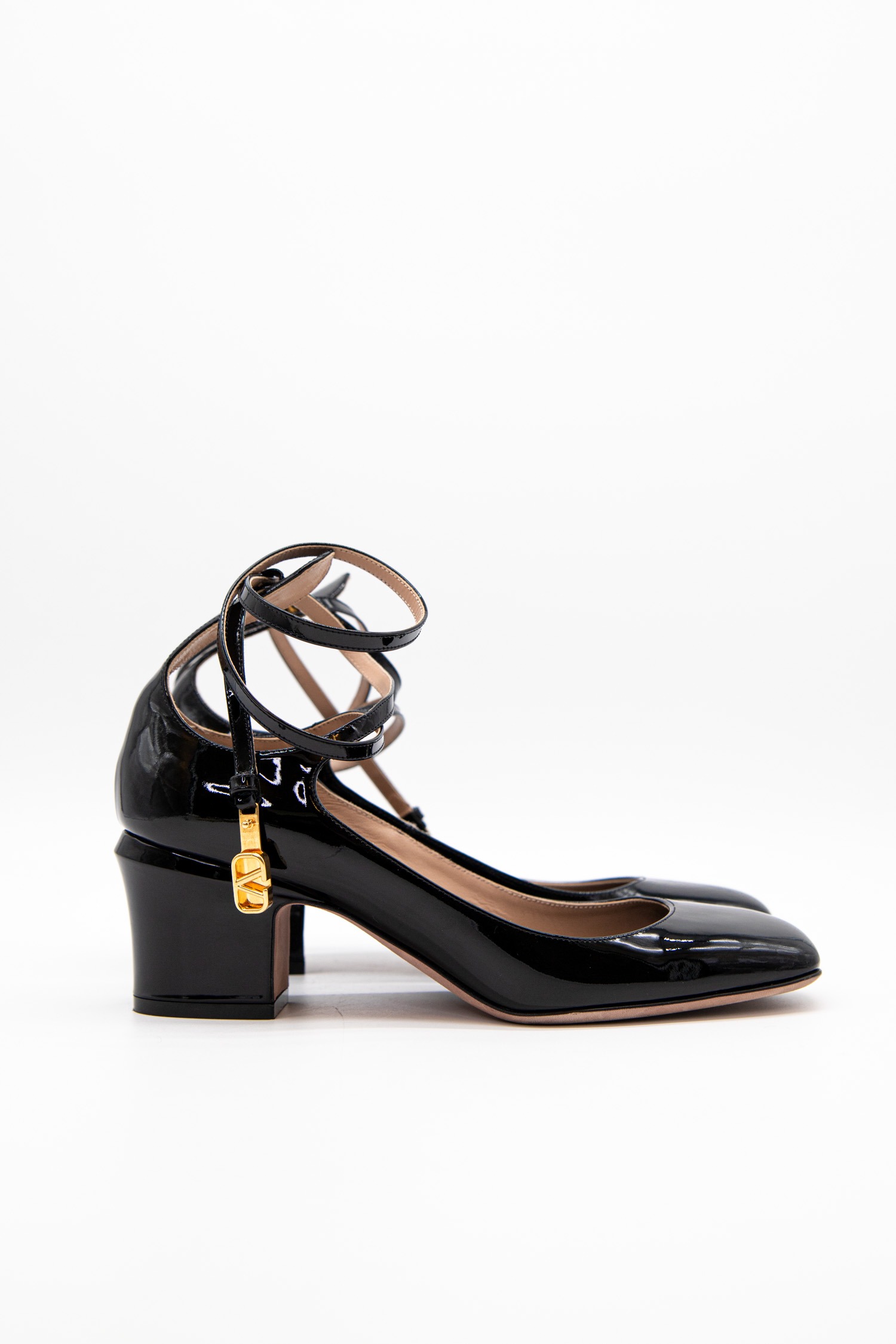 Valentino "Tan-Go" Pumps in Schwarz