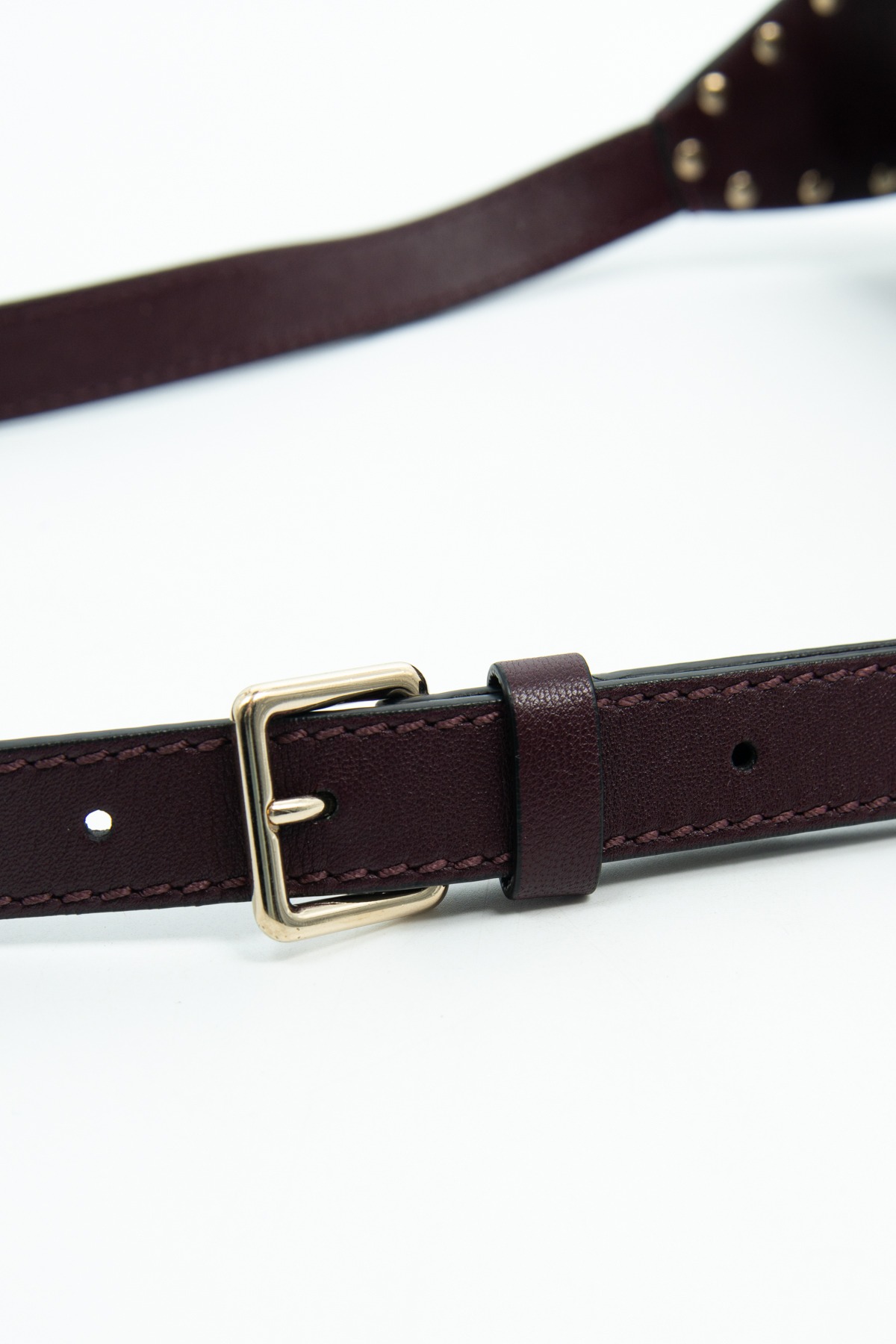 Valentino Garavani "Rockstud" Gürteltasche in Bordeaux