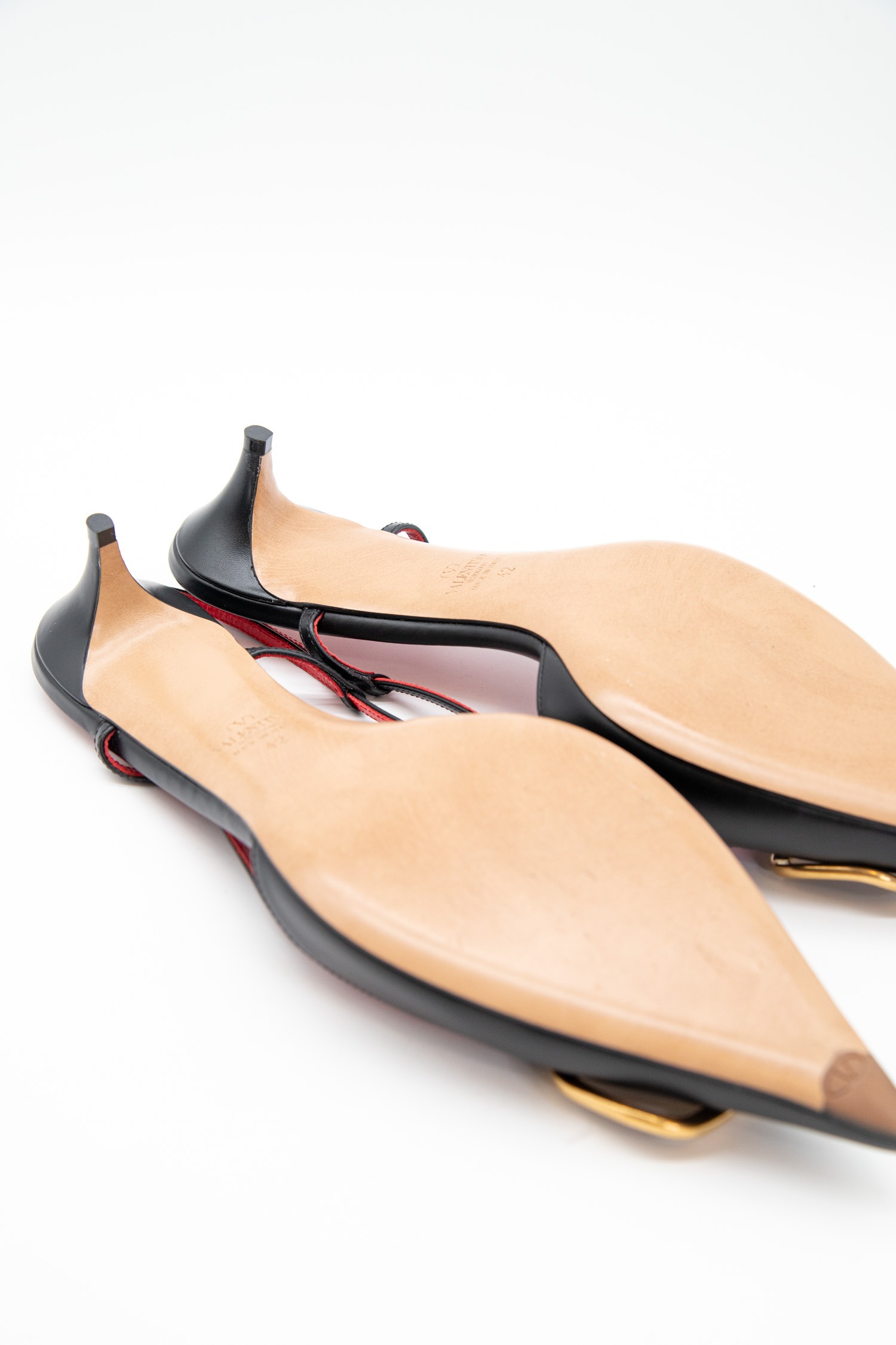 Valentino "VLogo Signature" Slingback-Pumps in Schwarz