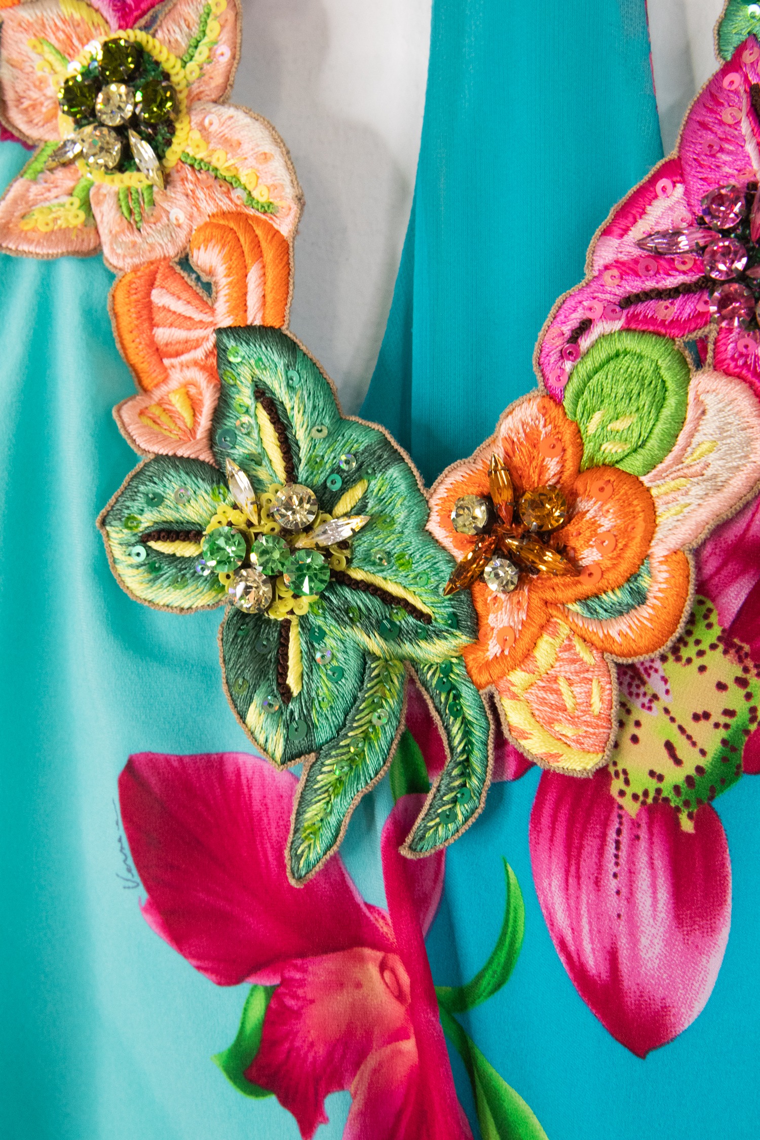 Versace Kleid mit Blumen-Print in Türkis und Bunt