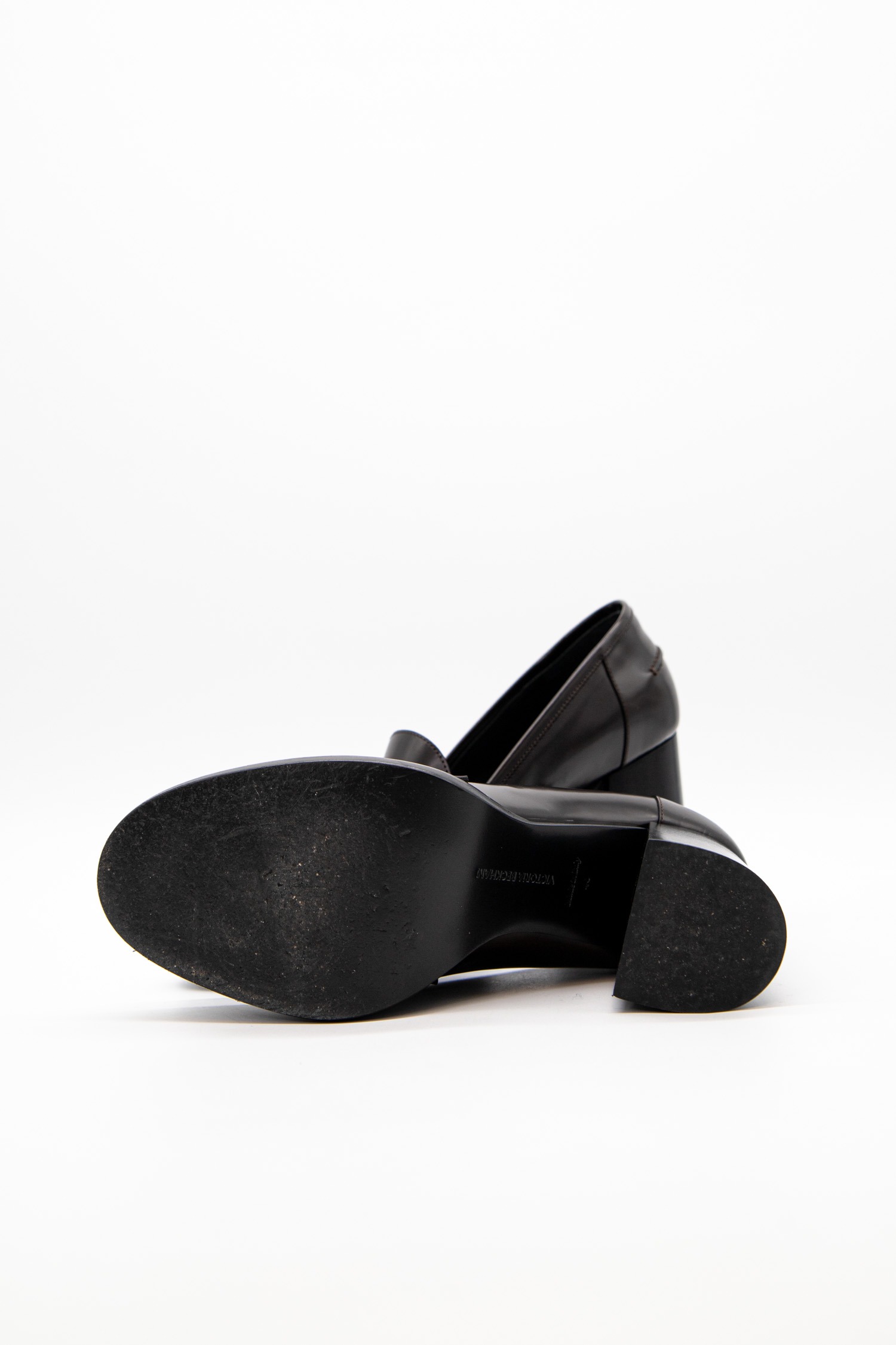 Victoria Beckham "B Frame" Pumps in Dunkelbraun