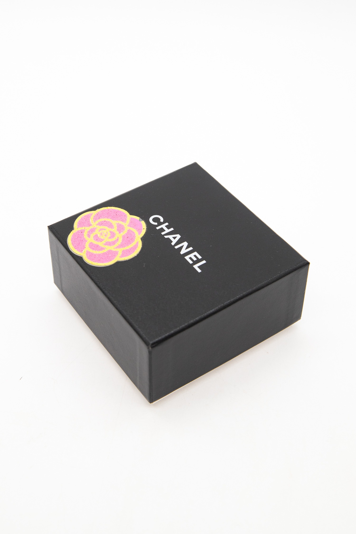 Chanel Vintage Brosche in Blütenform in Rosa