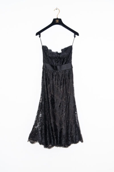 Chanel Spitzenkleid mit Schleife in Schwarz