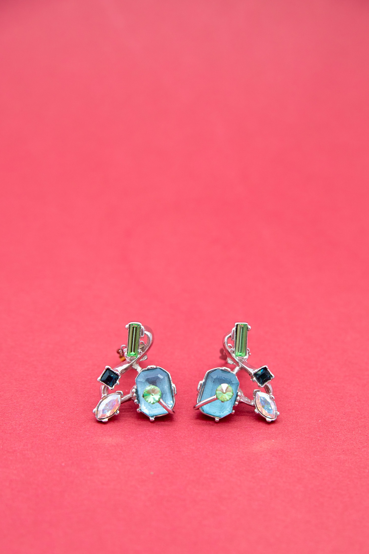 Vintage Christian Lacroix Ohrclips mit Strass in Grün