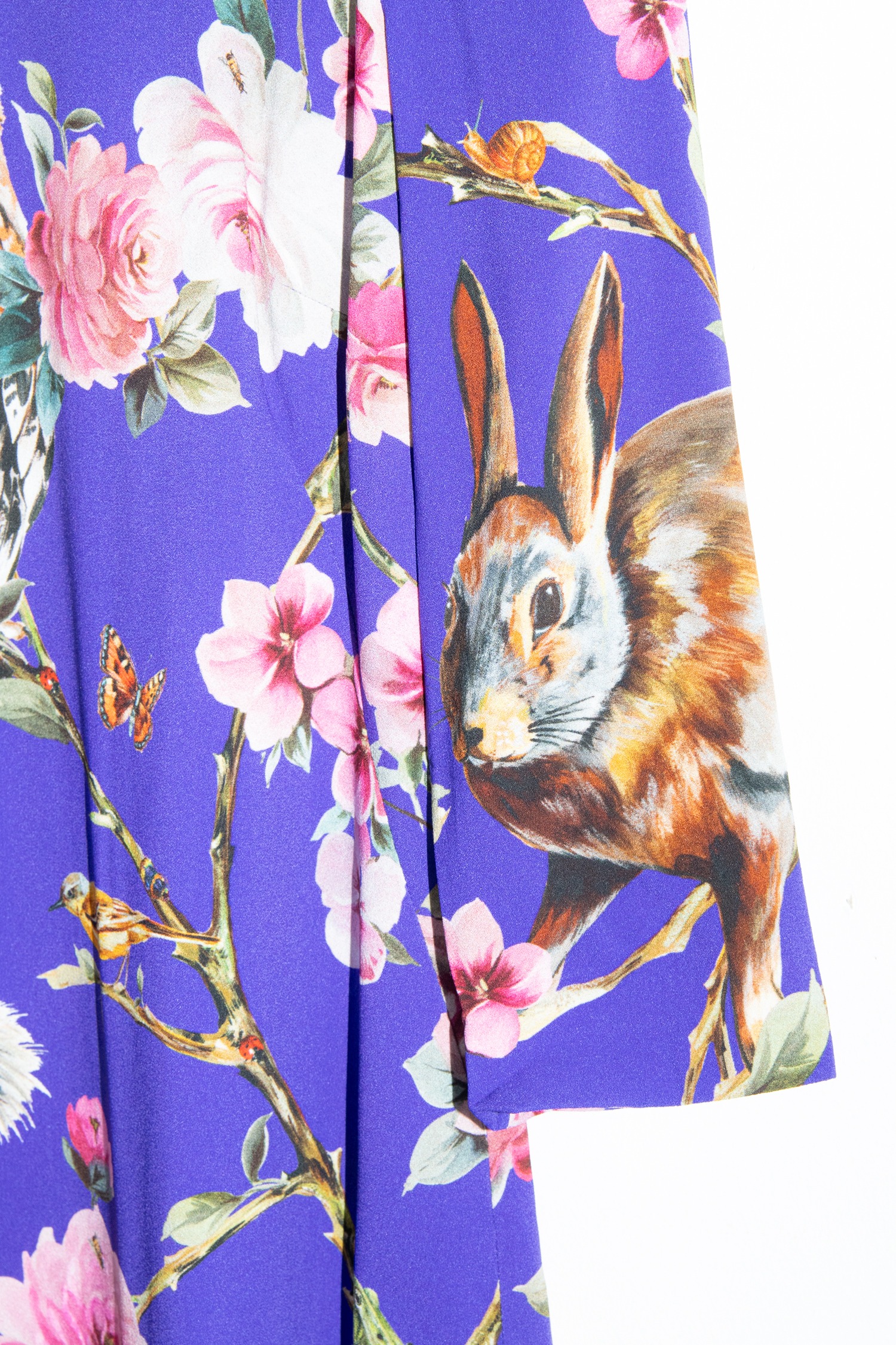 Dolce & Gabbana Kleid in Lila mit Tiermotiv und Blumen