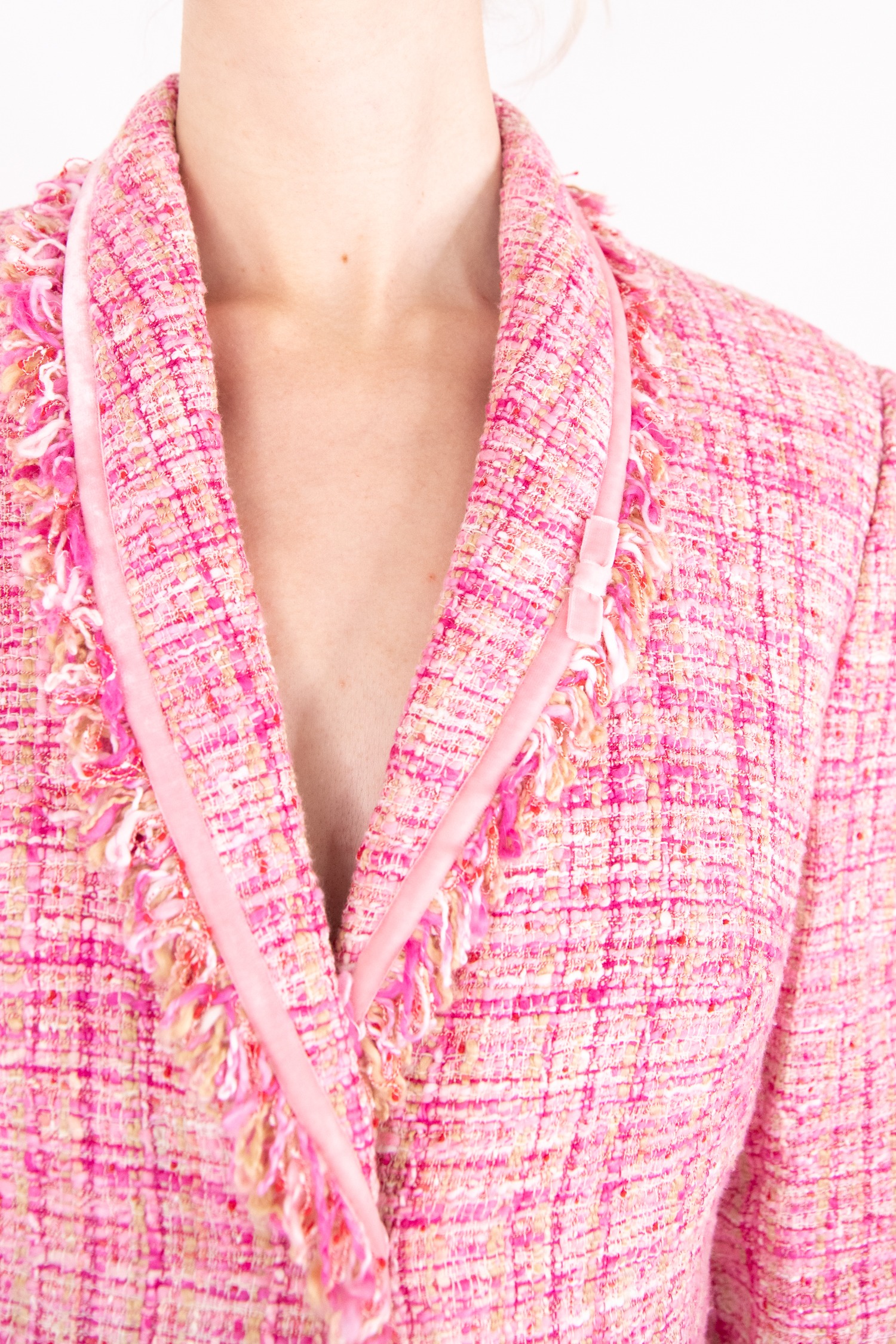 Escada Vintage Tweed-Set aus Blazer und Rock in Rosa