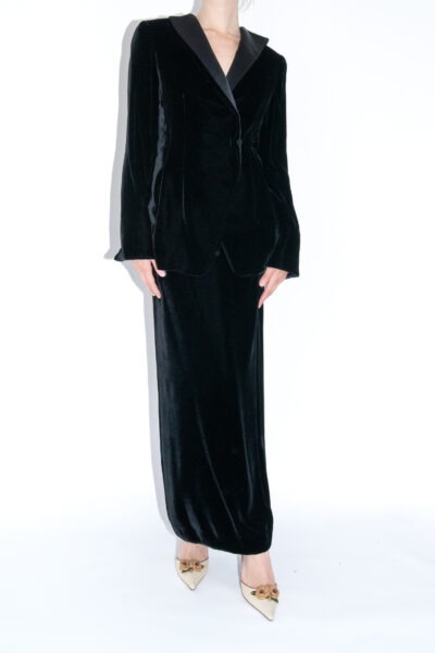 Giorgio Armani Vintage Samt Kostüm