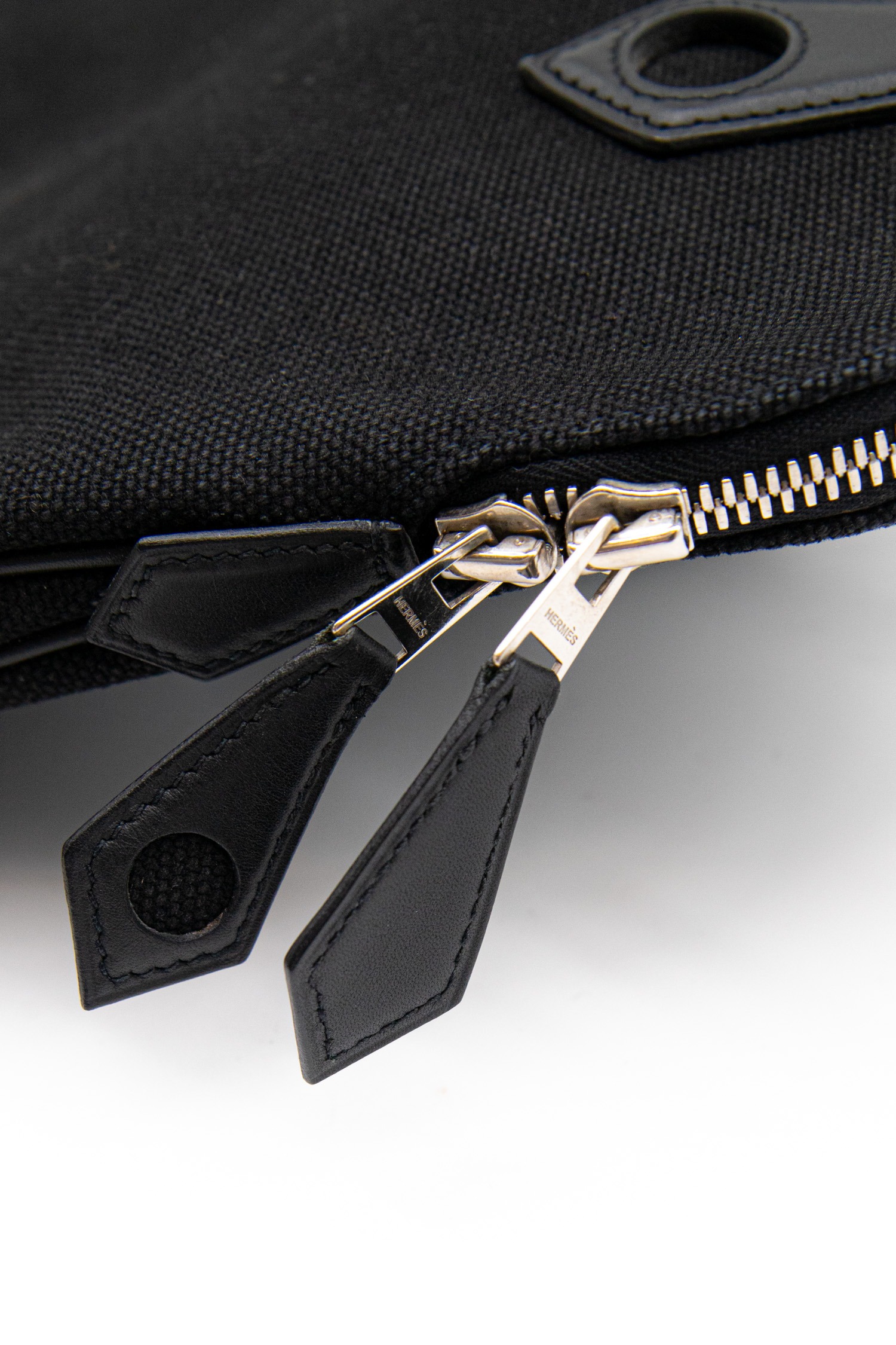 Hermès Vintage Handtasche in Schwarz