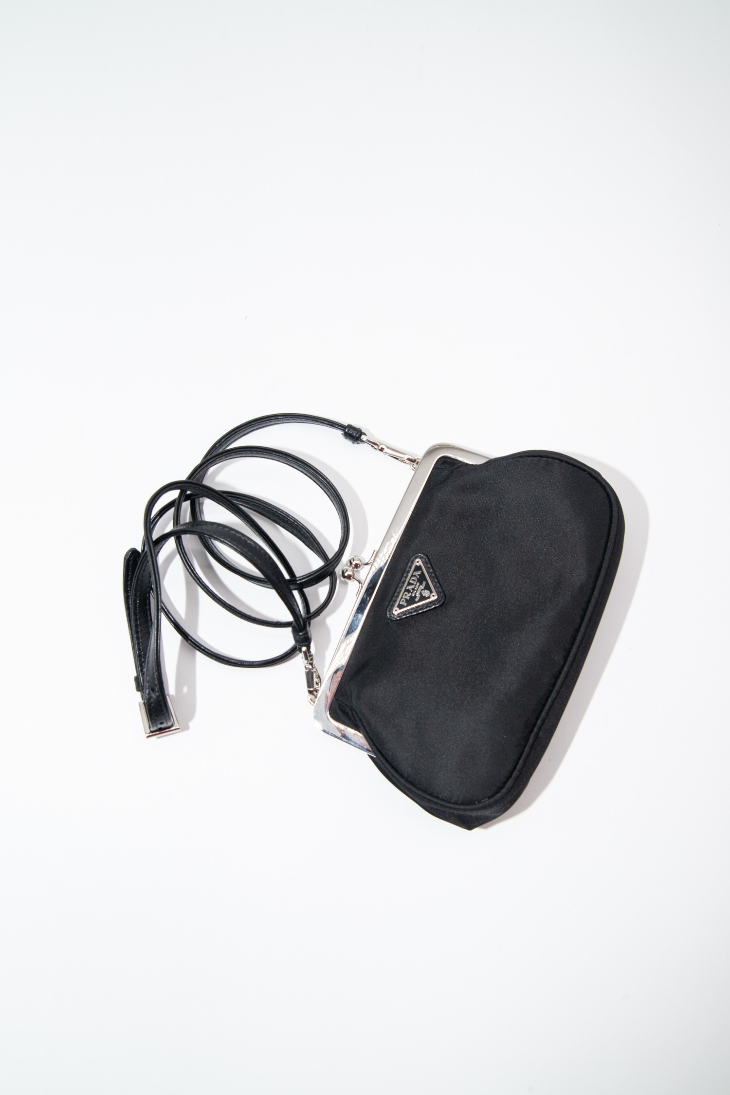 Prada Vintage"Kisslock Crossbody" Mini-Umhängetasche in Schwarz