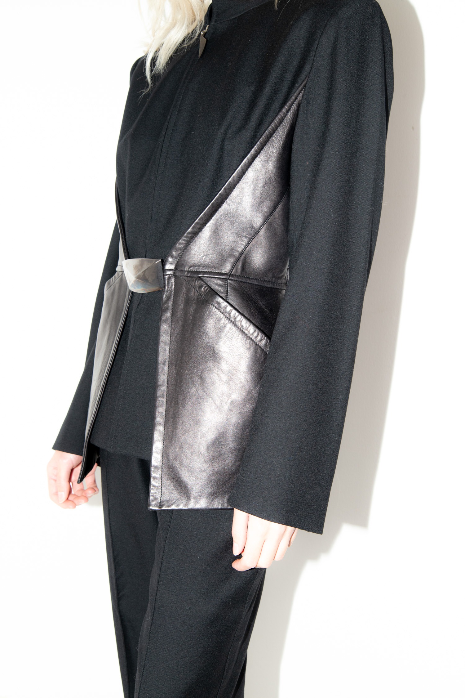 Vintage Thierry Mugler Hosenanzug mit Lederdetails in Schwarz