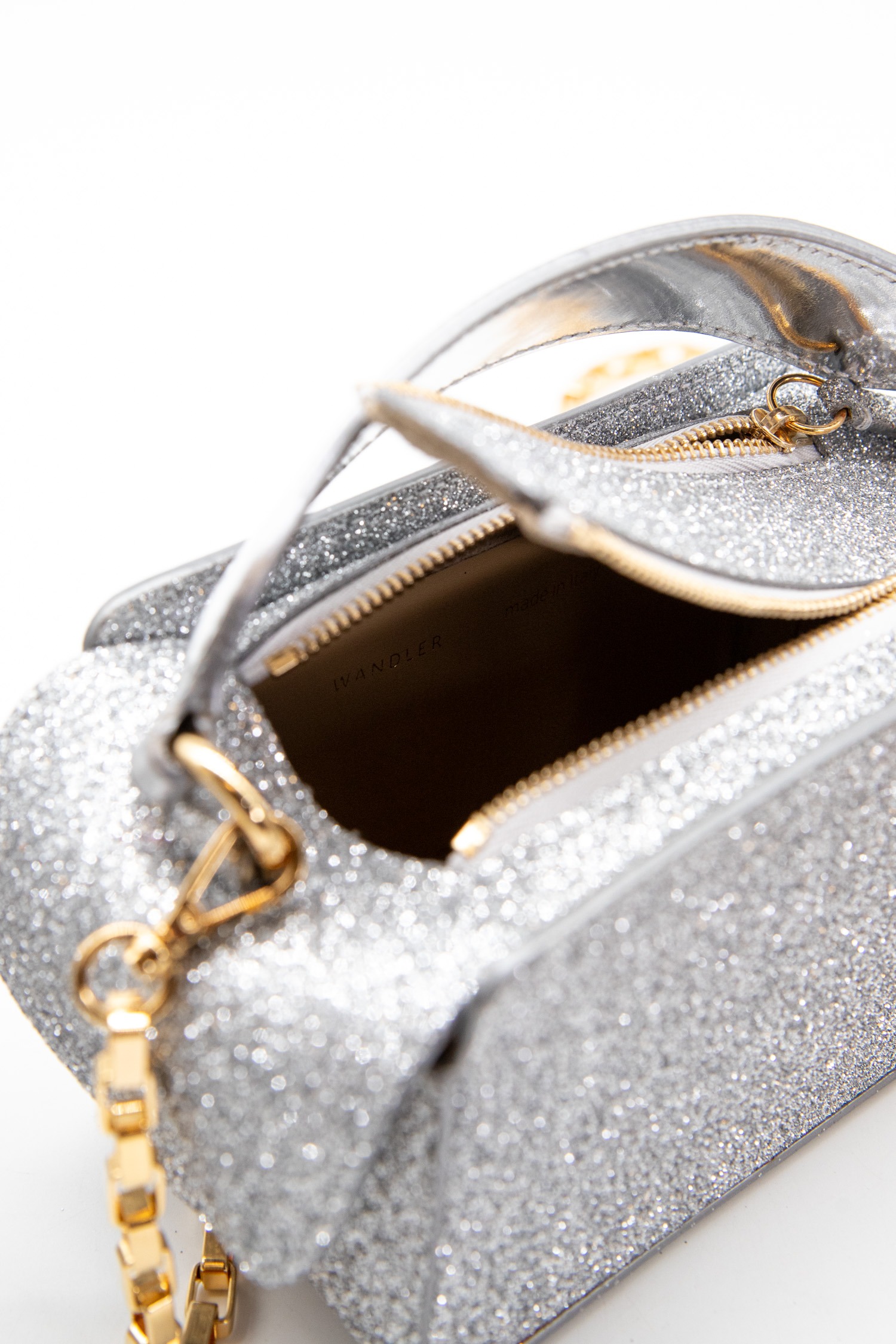 Wandler "Yara Box" Umhängetasche in Silber