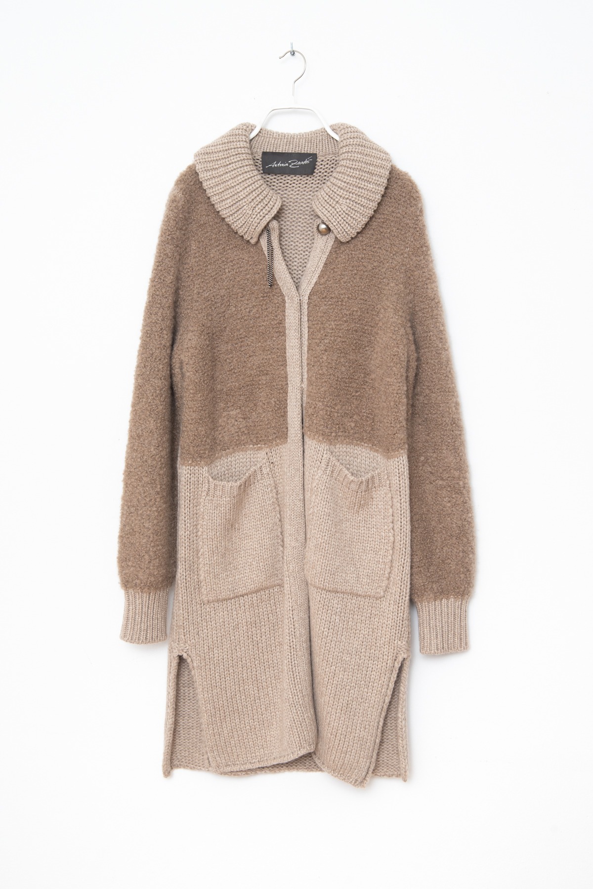 Antonia Zander Strickjacke in Beige und Hellbeige