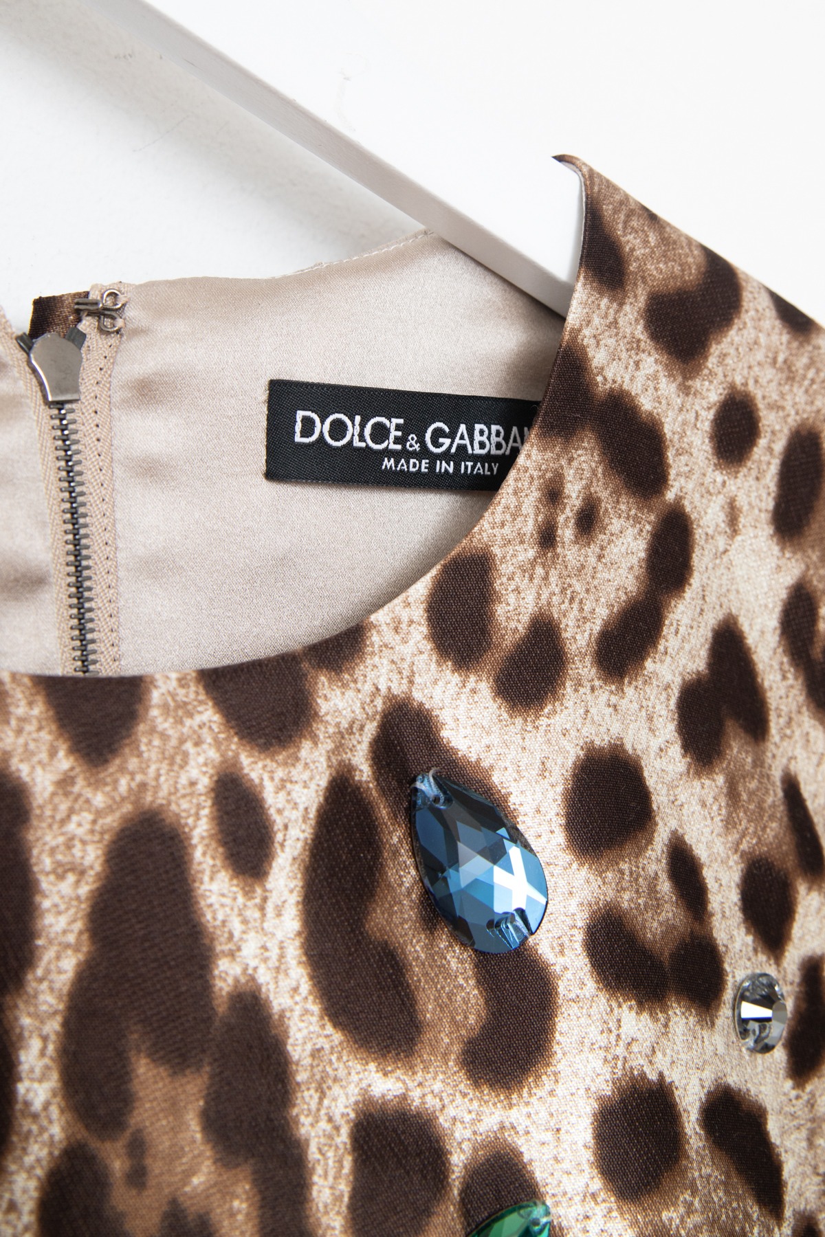 Dolce & Gabbana Minikleid mit Leomuster in Beige und Dunkelbraun