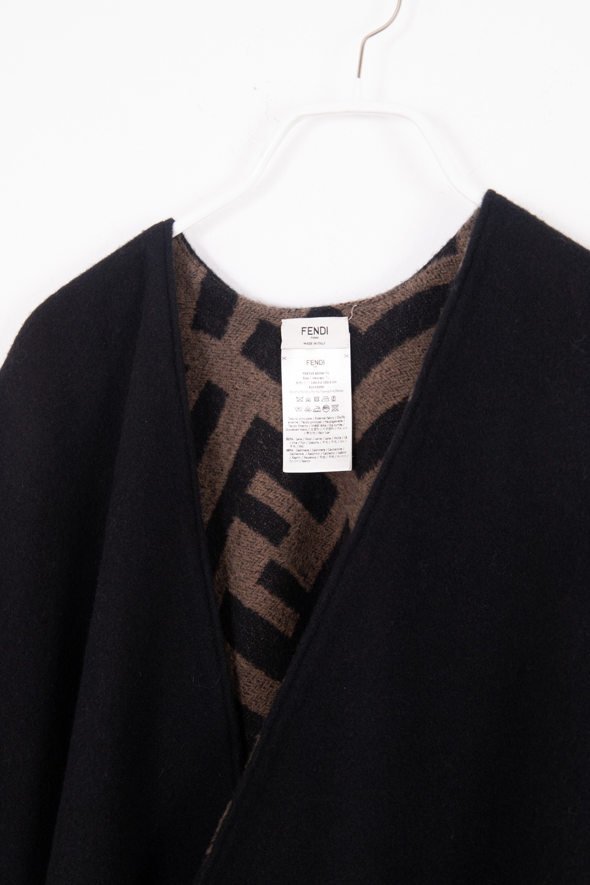 Fendi "FF Poncho" Wendeponcho in Schwarz und Braun