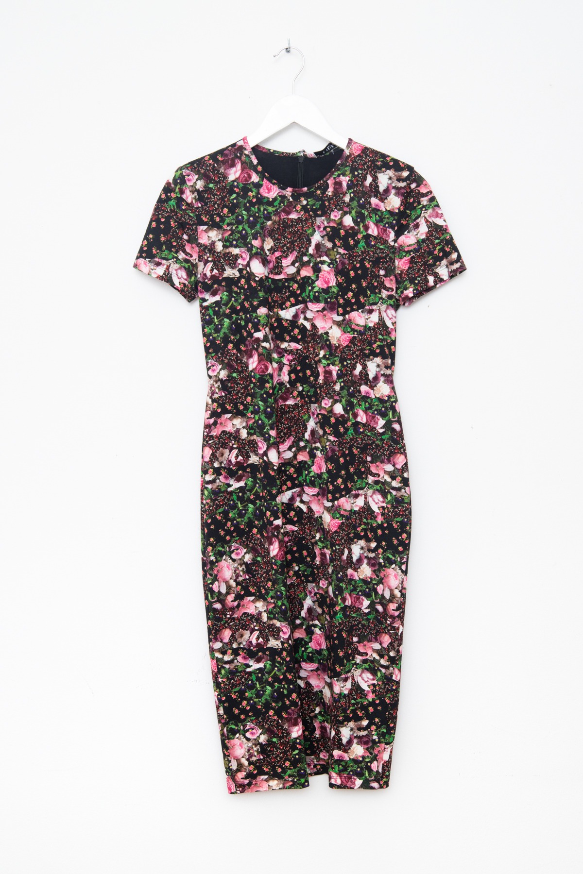 Givenchy Midikleid mit Blumenprint in Schwarz und Bunt